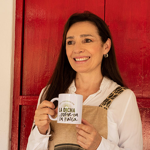 Junto a sus hermanas Lina y Fernanda, Gloria quiere que con La Dicha se establezca una cultura cafetera con granos de alta calidad.